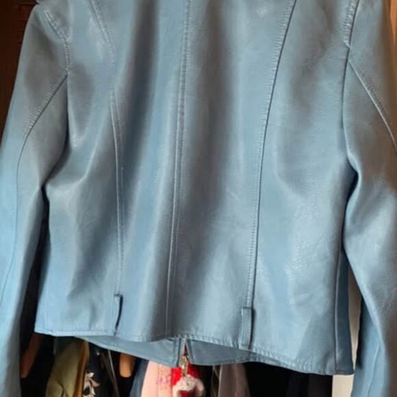 Baby blue PU Leather jacket by Zola FSLR - Picture 2 of 2